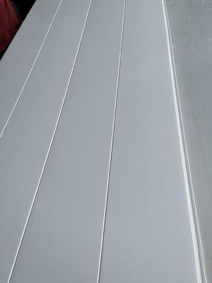 Revestimento de PVC leve e de baixa manutenção para conveniência